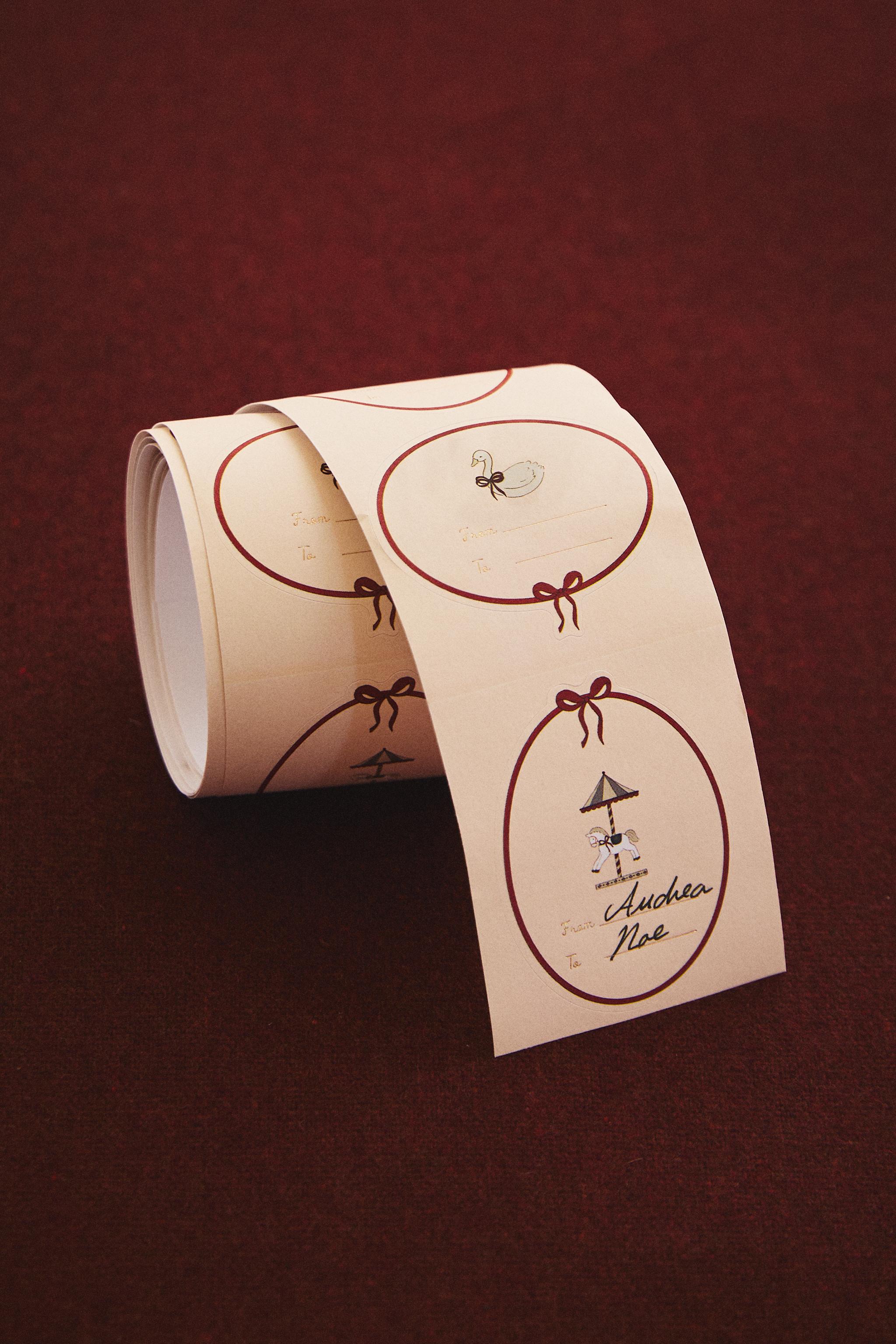 ADHESIVE CHRISTMAS GIFT TAG TAPE